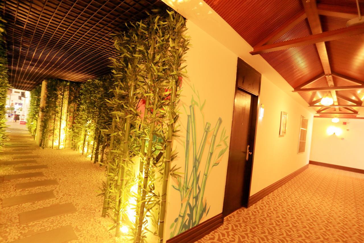 Infinite Stars Us Youth Hostel Ченду Екстер'єр фото