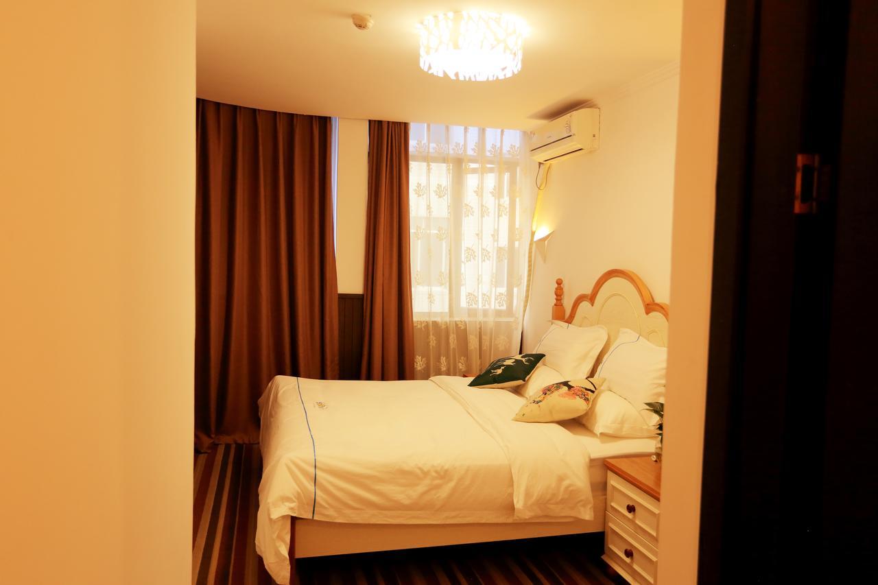 Infinite Stars Us Youth Hostel Ченду Екстер'єр фото