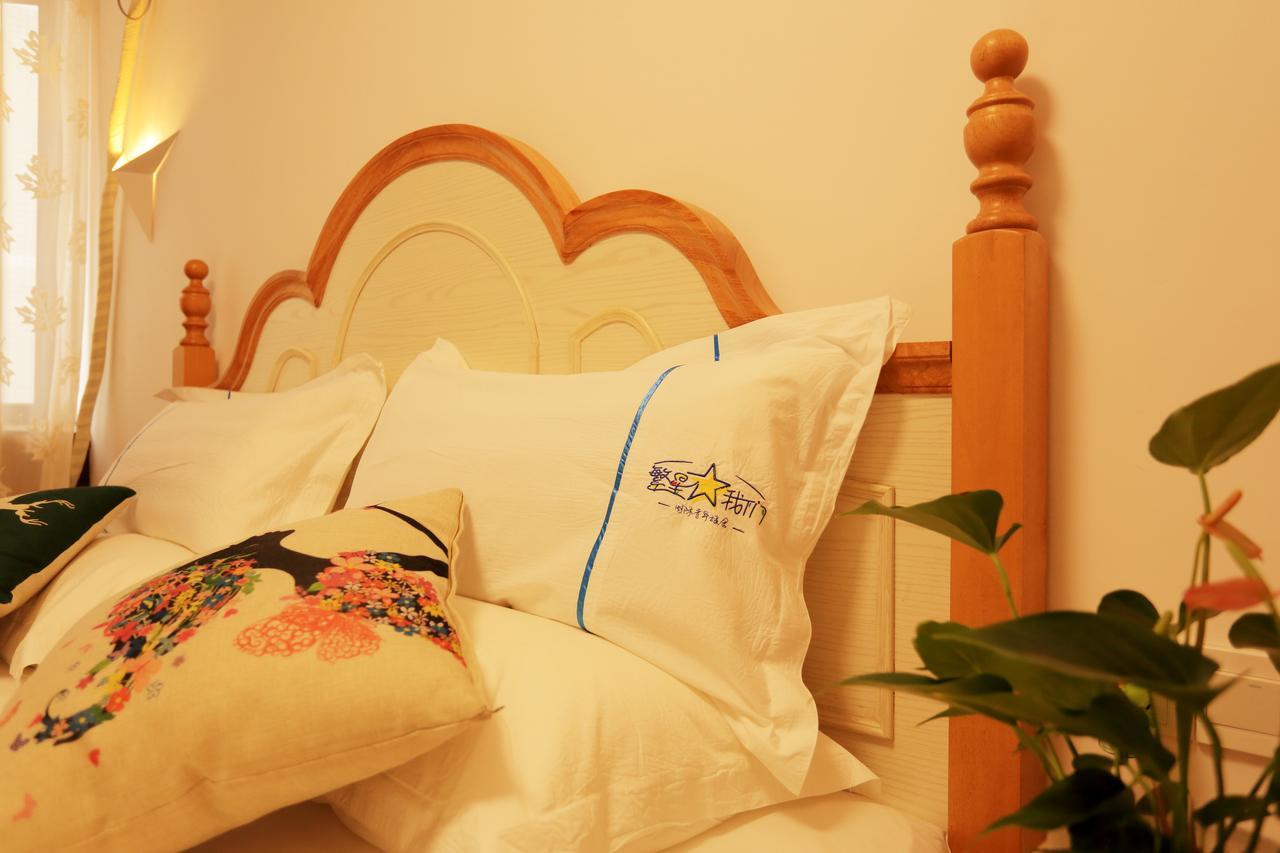 Infinite Stars Us Youth Hostel Ченду Екстер'єр фото
